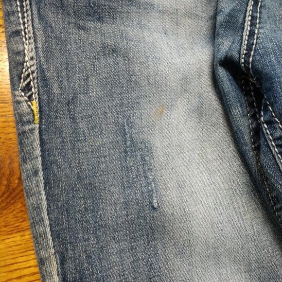 Women's Grace Easy Fit Jeans Floral Embroidery pockets Size 28-Embellished - Picture 3 of 13